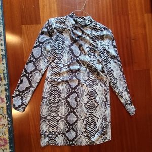 Black and white Snake print dress, large, Shein. Short, mock neck